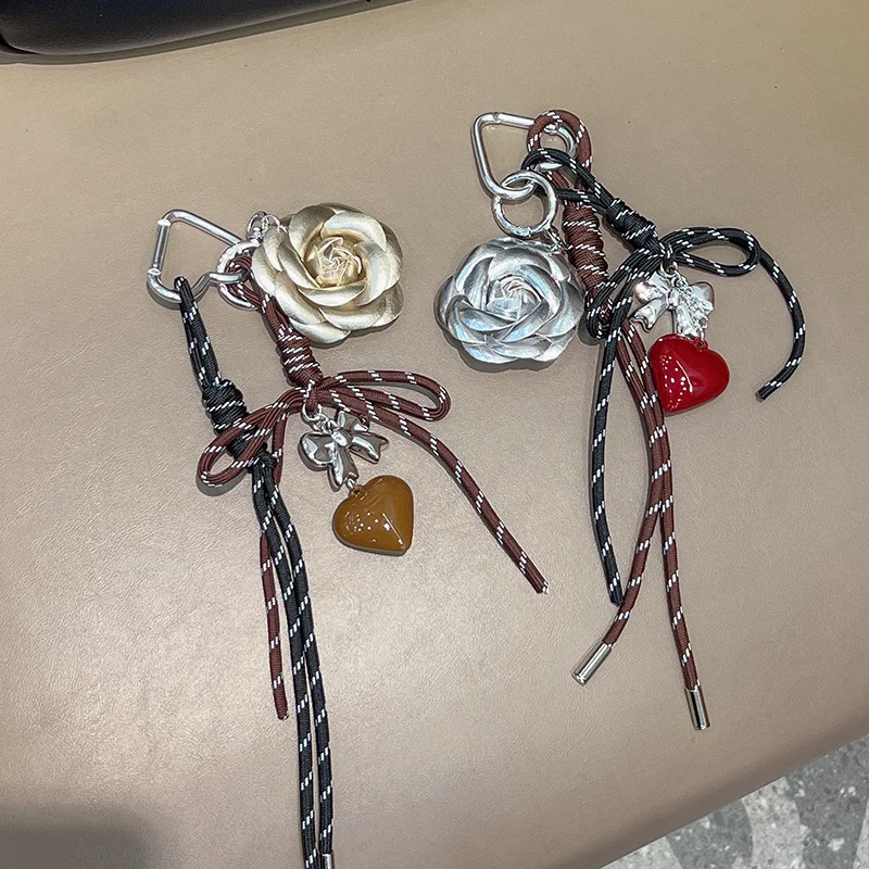手作り椿の花パーソナライズされたハートキーホルダークリエイティブ
