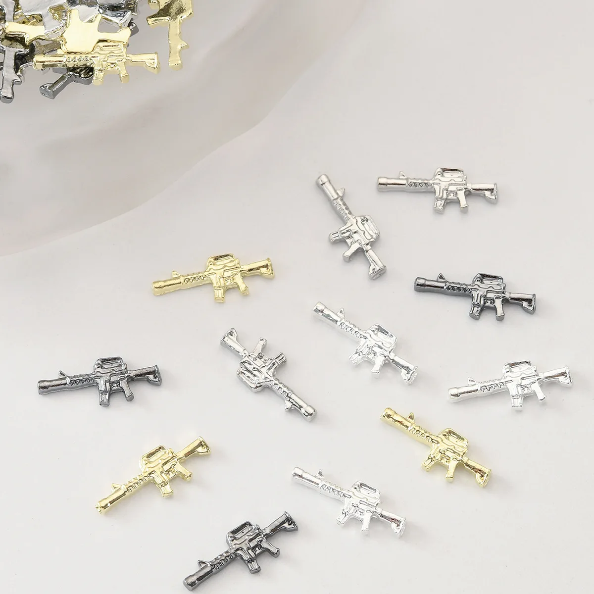 10pcs Alloy Gun Shape Nail Charms Gold Silver Luxury Metal Vintage Nail Art Accessories 3D DIY Manicure Part Decoration 11*6.5mm