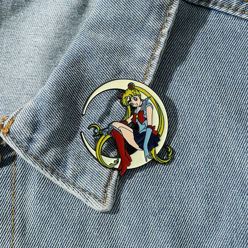 1 Pc Anime Brooch Creative Sailor Moon Enamel Pin Metal Badge Jewelry Clothing Backpack Accessories A Gift for Friends