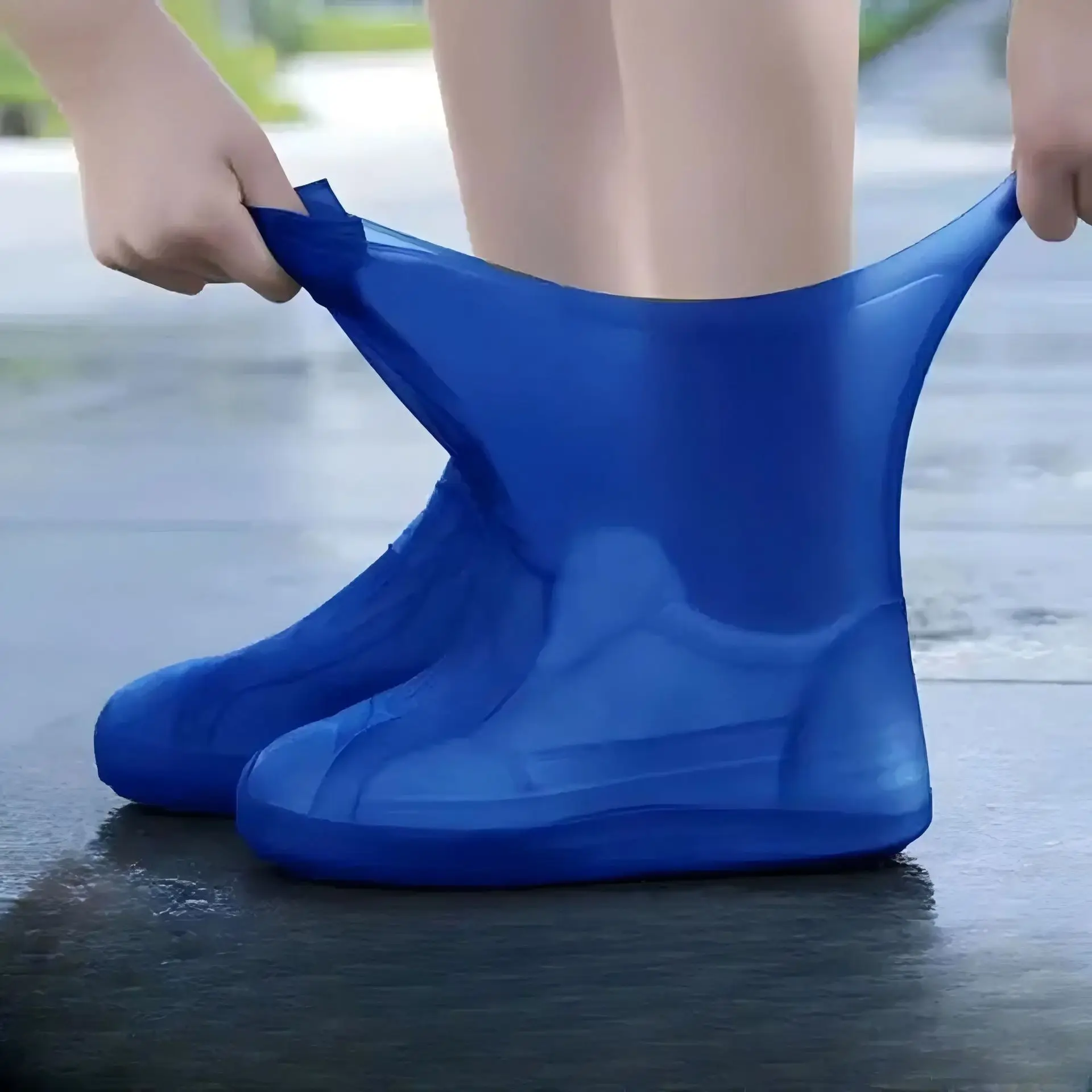 1 Pair Silicone WaterProof Shoe Covers Lip-resistant Rubber Rain Boot Rain Gear Overshoes Accessories for Outdoor Rainy Day