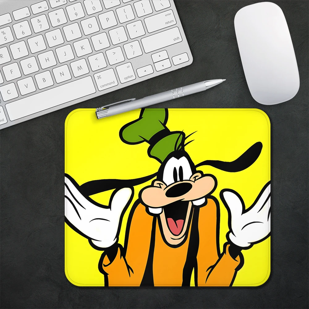 Cute Cartoon Dog Goofy Gaming Mouse Pad XS Small Mousepad For PC Gamer Desktop Decoration Office Mouse Mat Deskmat Rug