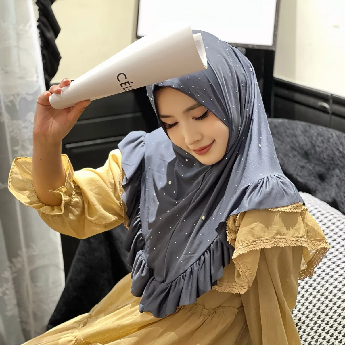 Luxury Diamonds Hijab Muslim Women Solid Color Pleated Ruffled Head Cover Scarf Instant Turban Islamic Headscarf Amira Pull On