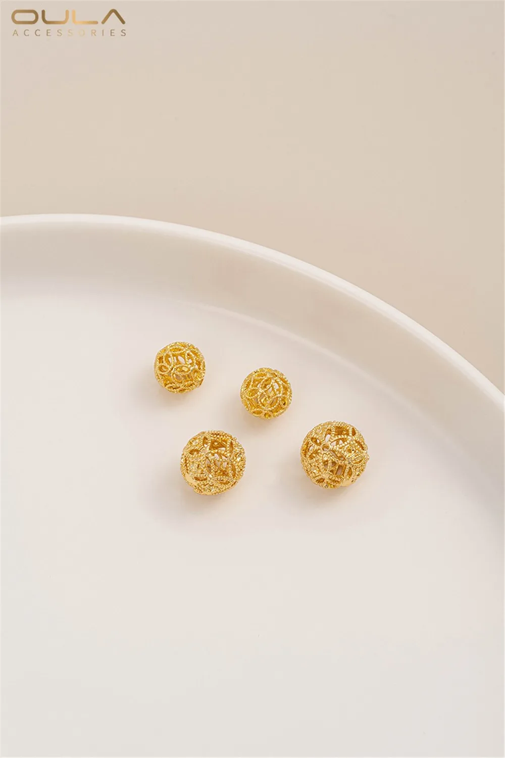 

14K Light Gold Hollowed-out Flower Balls, Rust Balls, Pearl-shaped Hanging Beads, Diy Pearl Bracelet, Earrings and Accessories