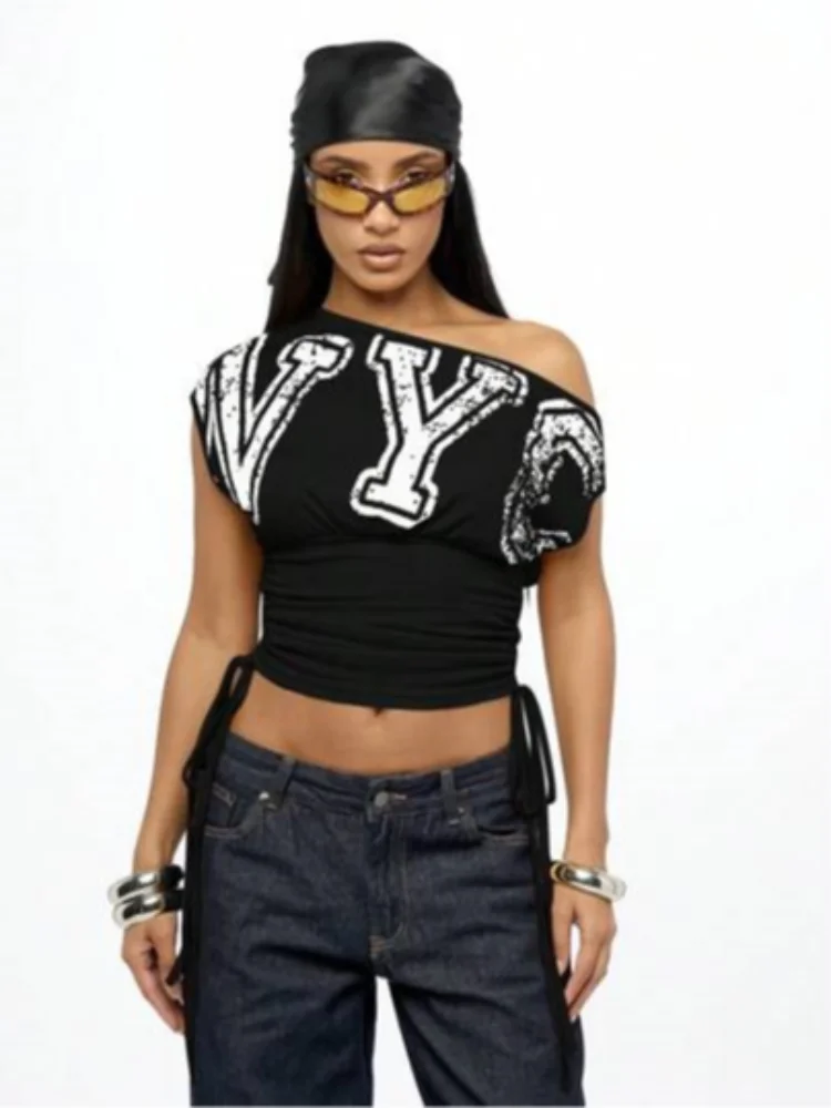 

Женский черный/розовый укороченный топ с открытыми плечами и рюшами на талии с буквенным принтом, облегающая сексуальная уличная одежда Y2K, летняя повседневная футболка