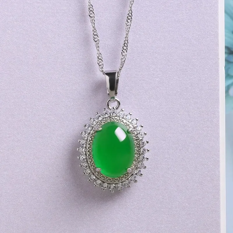 

Natural Green Chalcedony Water Drop Pendant Fashion Boutique Jewelry Men's and Women's 925 Inlaid Agate Necklace Clavicle Chain