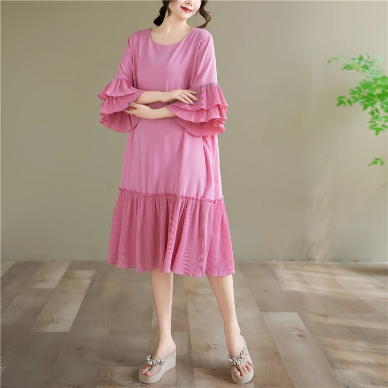 فستان قميص فضفاض للنساء بلون سادة وأكمام مضيئة على شكل حرف a مطوي تي شيرت فستان صيفي غير رسمي للحفلات الكشكشة رداء