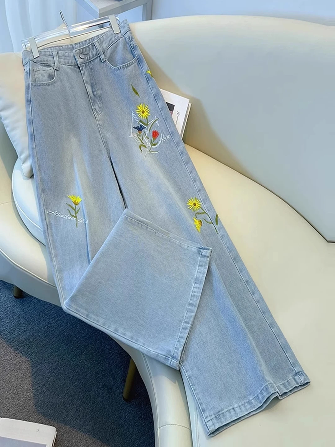 السيدات موضة مطرزة واسعة الساق فضفاض الجينز المرأة 2025 صيف جديد رقيقة الدينيم السراويل المؤنث العصرية مستقيم سراويل جينز