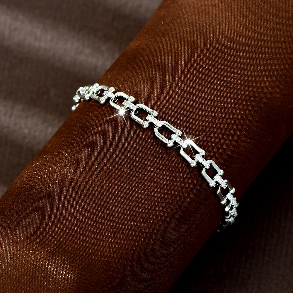 HIBRIDE Simple Luxury Accessories Jewelry Exquisite U-shaped Bracelet Women's Wedding Ball Travel Dress Birthday Gift B284