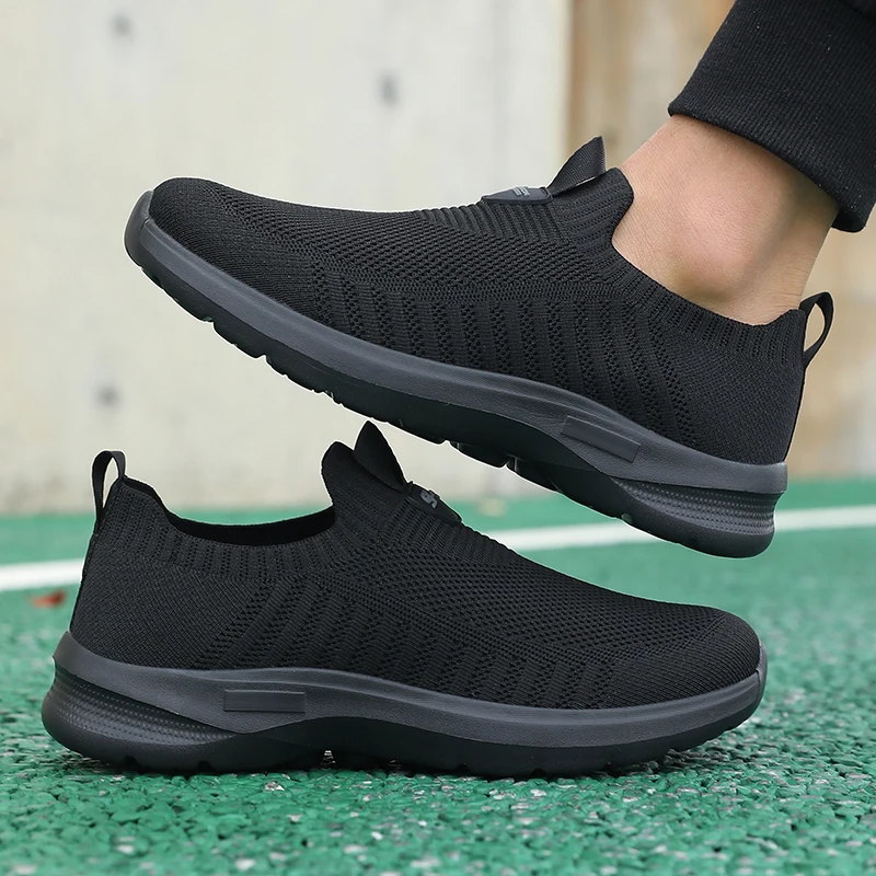 

Summer Mens Walking Shoes Lightweight Breathe Casual Mesh Running Shoes New Outdoor Tennis Sneakers Comfort Gym Workout Trainers