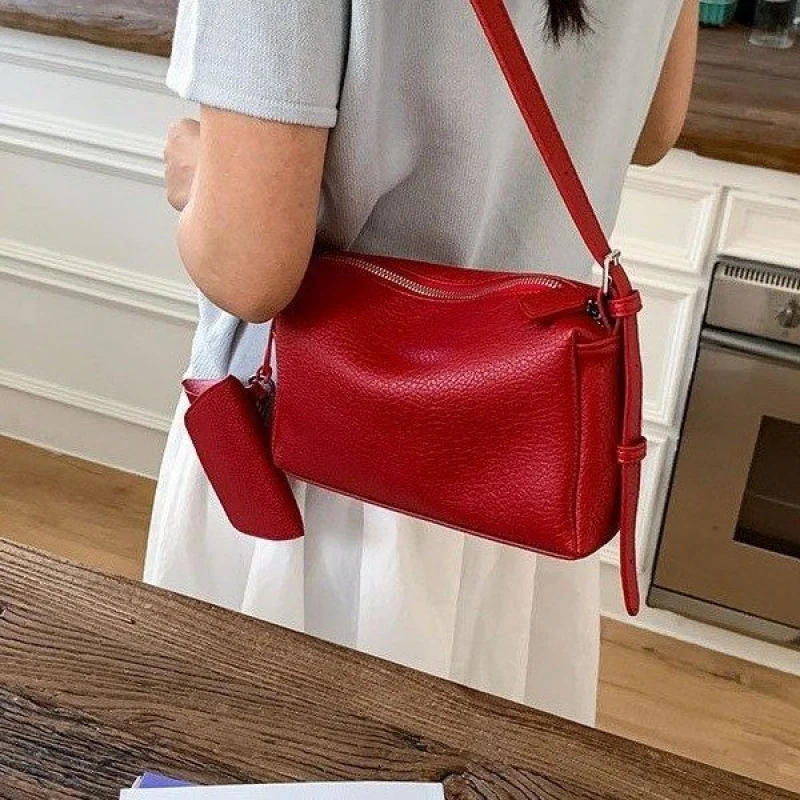 

2025 New High-end Ladies Leather Crossbody Handbag Luxury Brand Famous Designer Classic Paris Elegant​