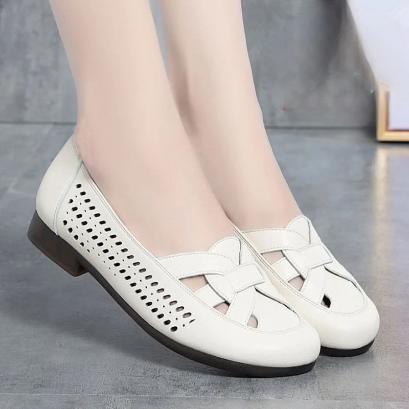 High Quality Leather Ladies Breathable Summer Shoes Women Flats Slip-On Loafers Round Toe Flat Shoes Mother Shoes