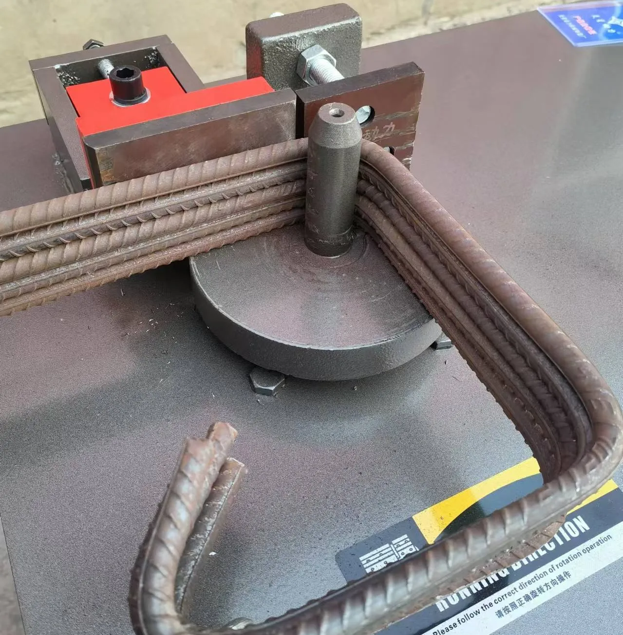 Gorąca Wyprzedaż Elektryczna Giętarka do Prętów Miedzianych 4-25mm, Prosto od Producenta, Giętarka do Prętów Zbrojeniowych