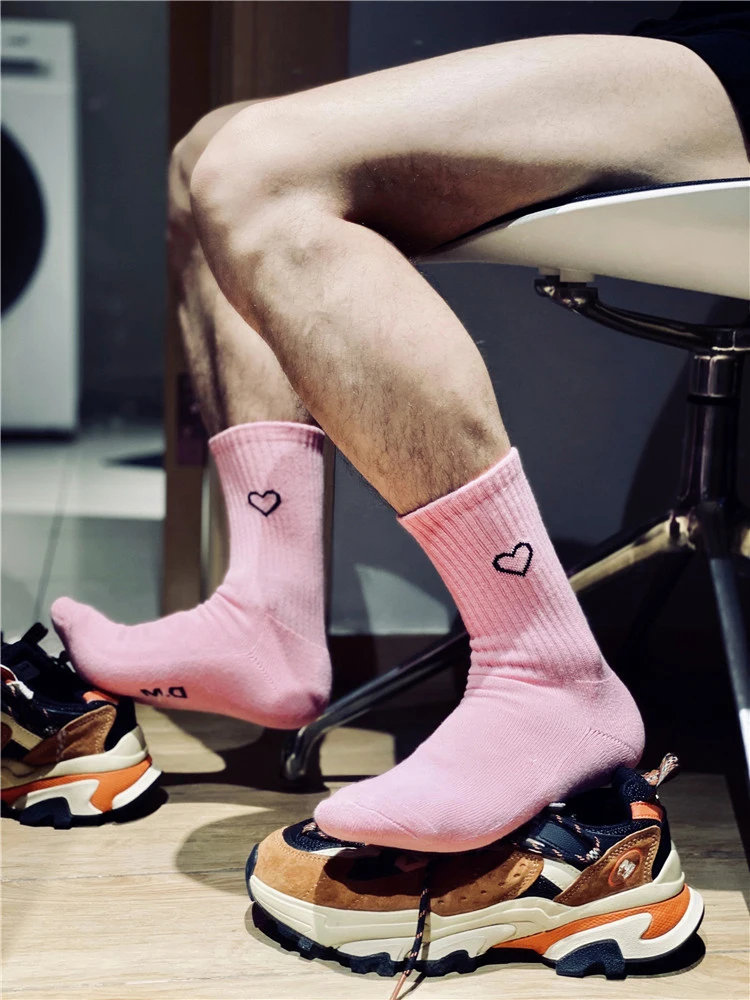 

Men's Socks Love Heart Shaped Printed Medium Tube Socks Stockings Breathable Sports Thicken Terry Sweat-absorbent Socks