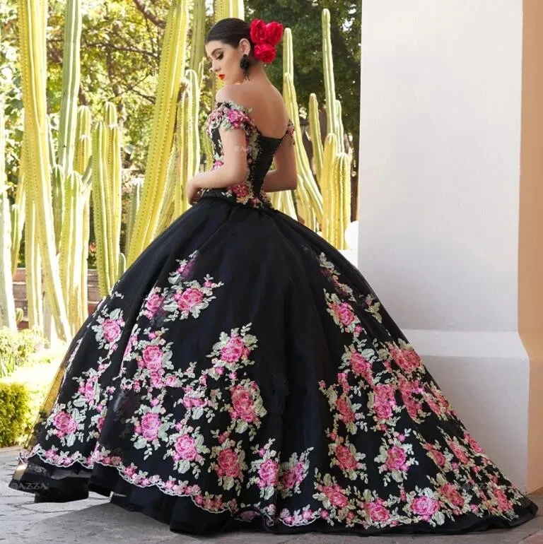 Black Charro Quinceanera Dresses Ball Gown Off The Shoulder Tulle Appliques Puffy Mexican Sweet 16 Dresses 15 Anos