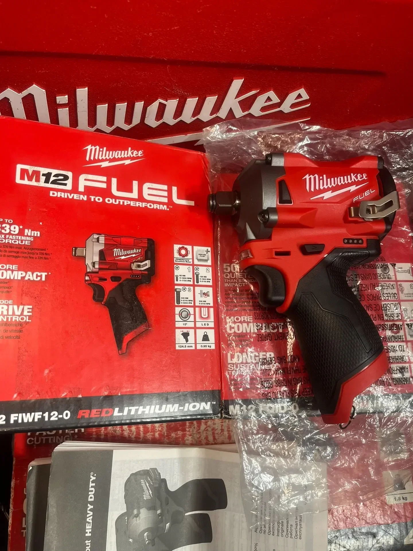 

Milwaukee 2555-20/ M12FIWF12-0 12v Li-ion 1/2" Impact Wrench Bare Unit Body Only