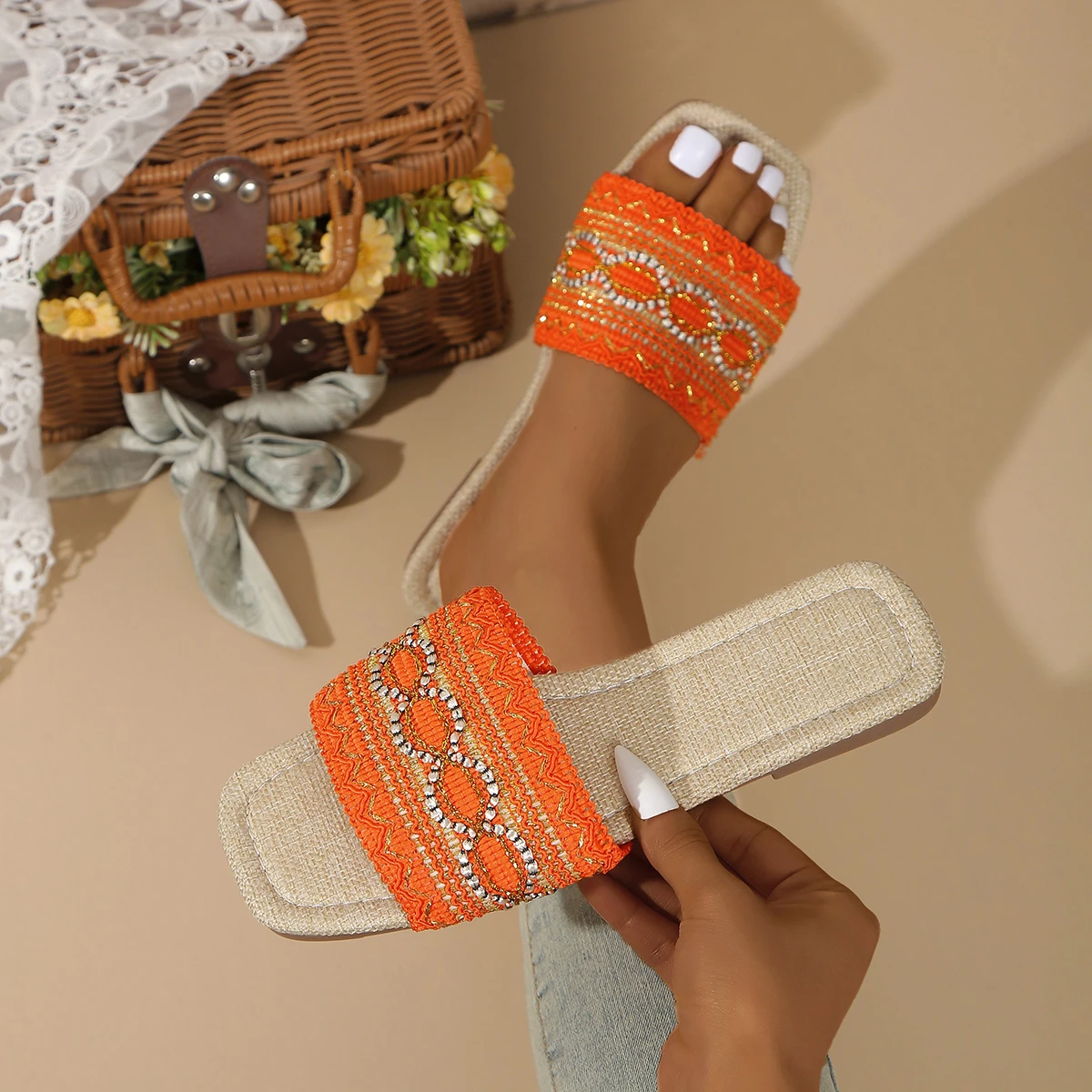 

Summer Woman Slippers Flat Big Size Slippers Low Beach Sandals Rome Shoes Woman 2025 Big Size Zapatos De Mujer Slides Women