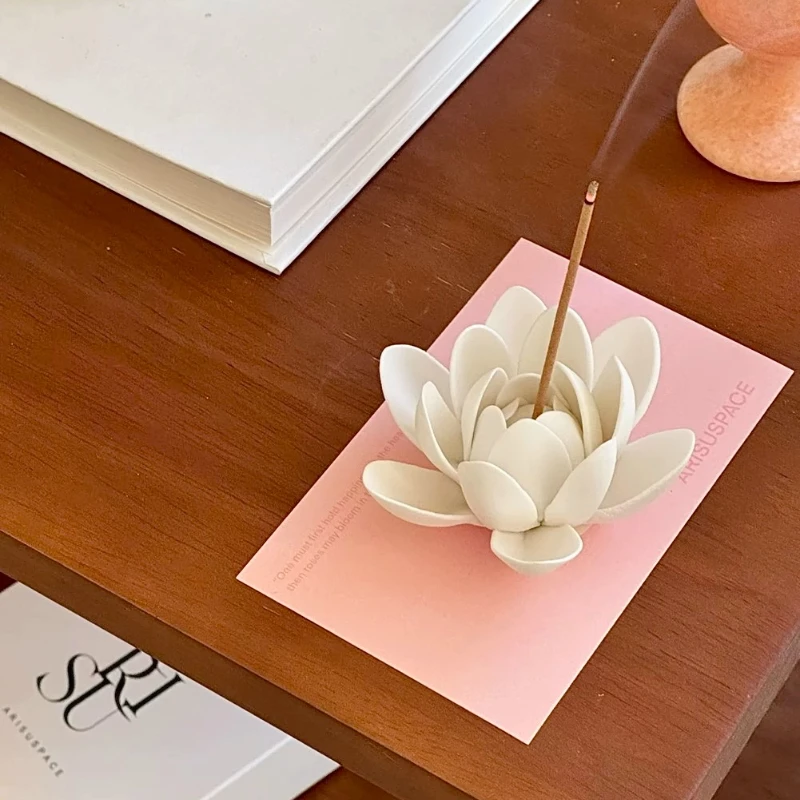 

Ceramic White Lotus Incense Burner Flower Incense Burner Stick Holder for Yoga Studio Living Room Home Decor