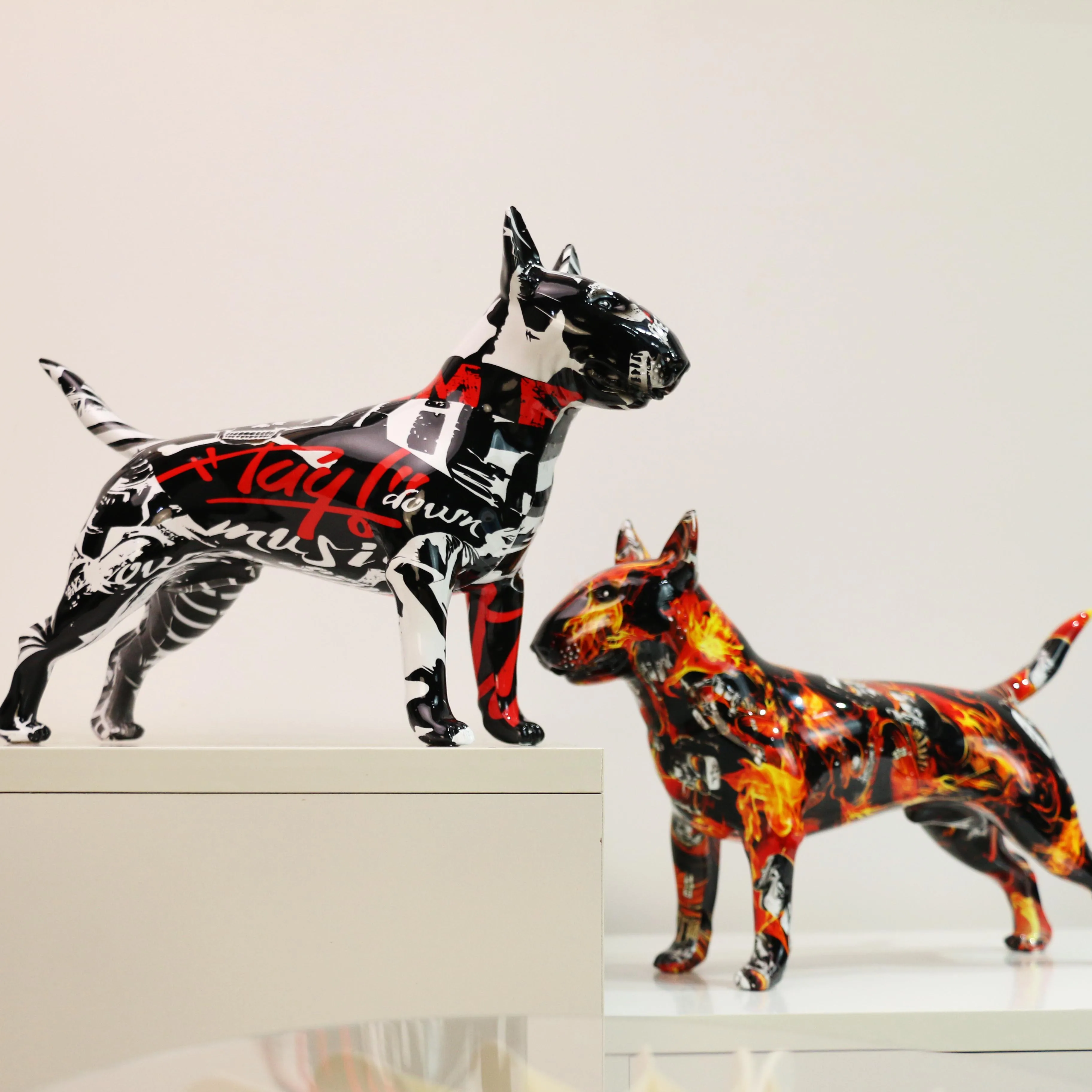 

Art Creative Simple Colorful Bull terrier Small English Resin Dog Crafts Home Decoration Color Modern Office Desktop Craft