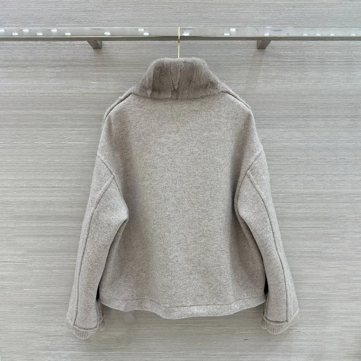 2026 high-quality women's spliced faux fur short standing collar jacket for autumn and winter--hb807
