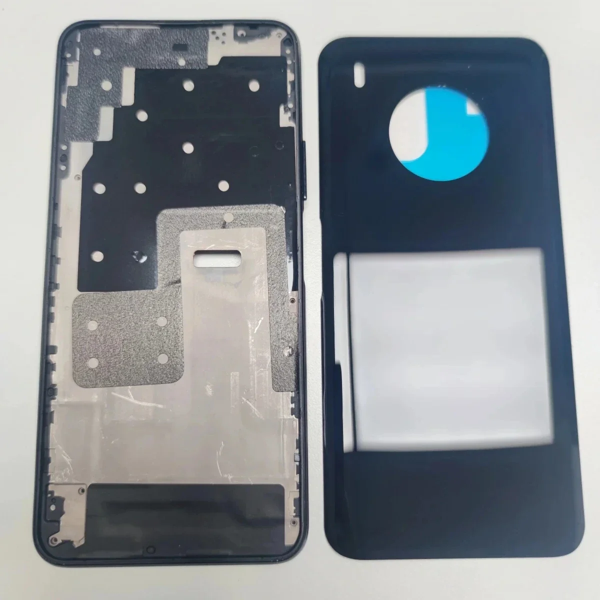 Рисунок 2 - Полный корпус для Huawei Y9A