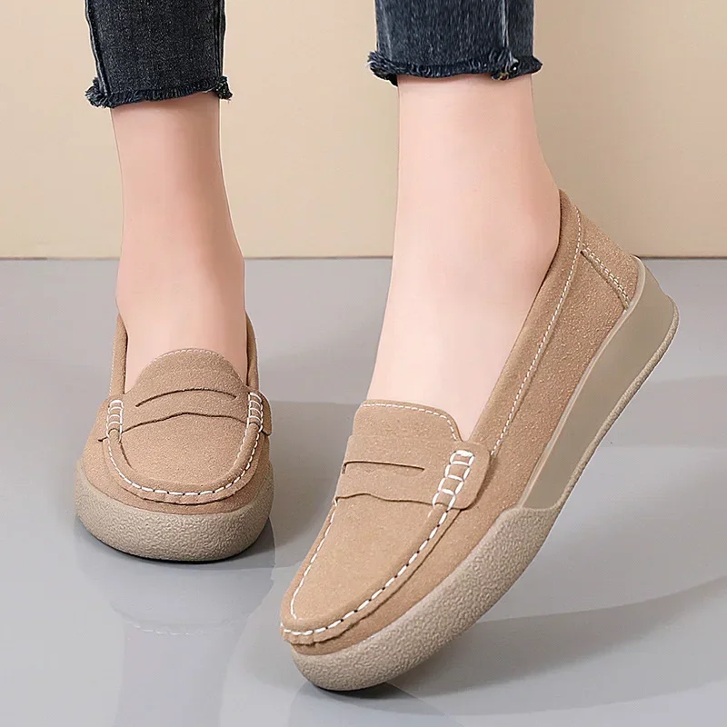 Women Faux Suede Casual Shoes New Platform Shoes Woman Fashion Brand Designer Women Flat Soft Sole Non-slip Shoes 2024