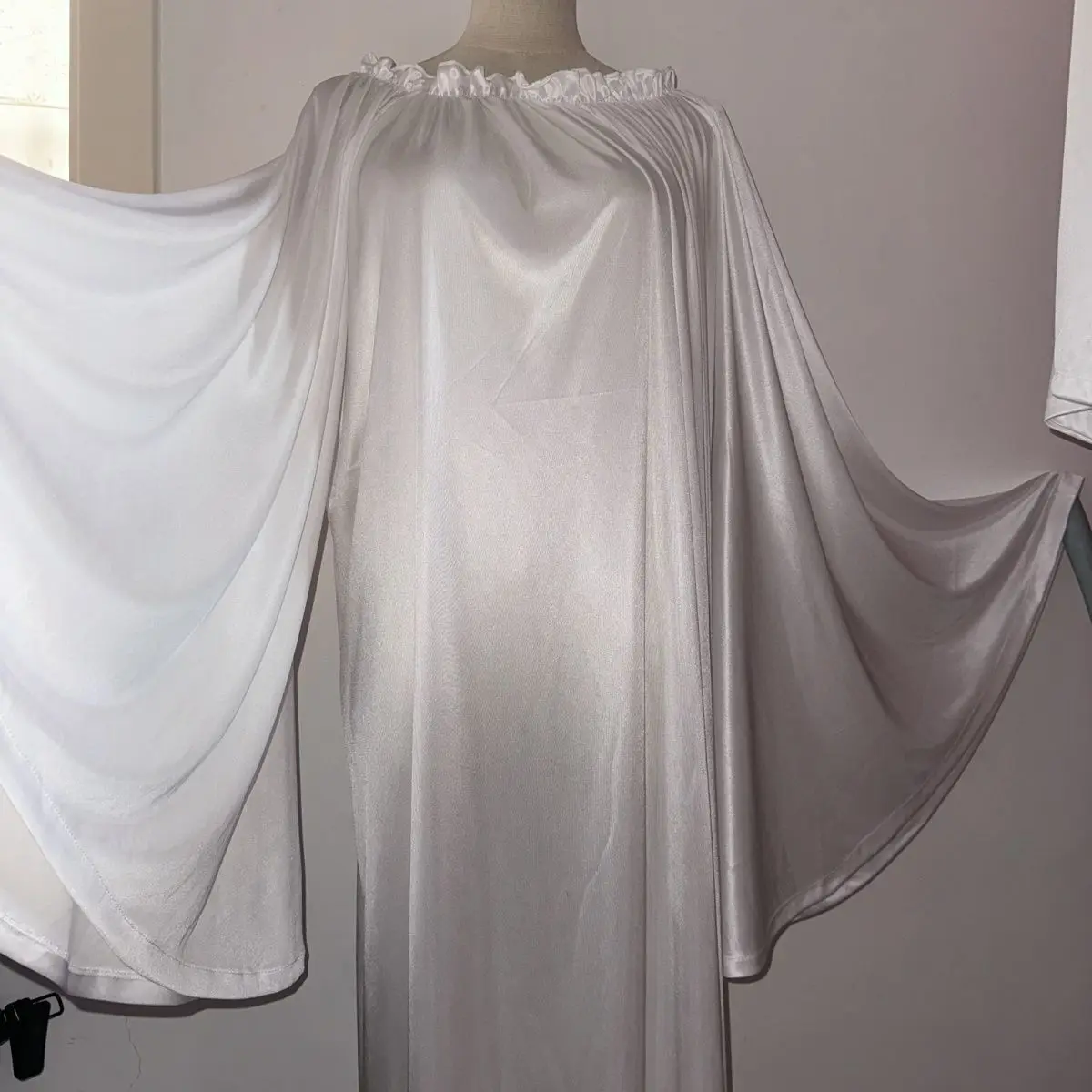 Glossy White Women Satin Loose Maxi Dress Long Sleeve Plus Size Sexy Sleeping Robe