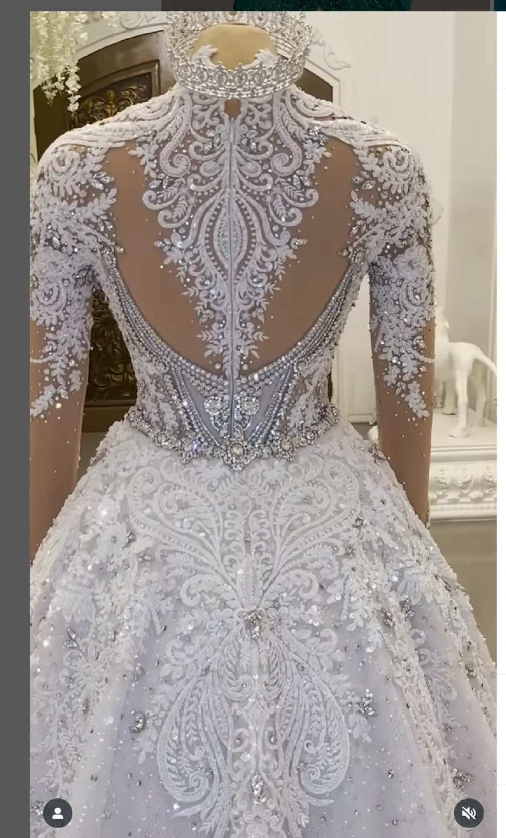 Brandneue Brautkleider mit langen Ärmeln, klassisches Organza-Hochzeitskleid mit abnehmbarer Schleppe, glänzendes Hochzeitskleid nach Maß