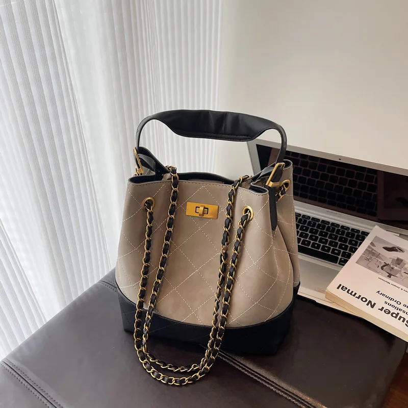 

2025 Summer Vintage Chain Strap Hobo Bag, Women's Office Shoulder Purse, Day to Night Crossbody Tote, Minimalist Sling Bag