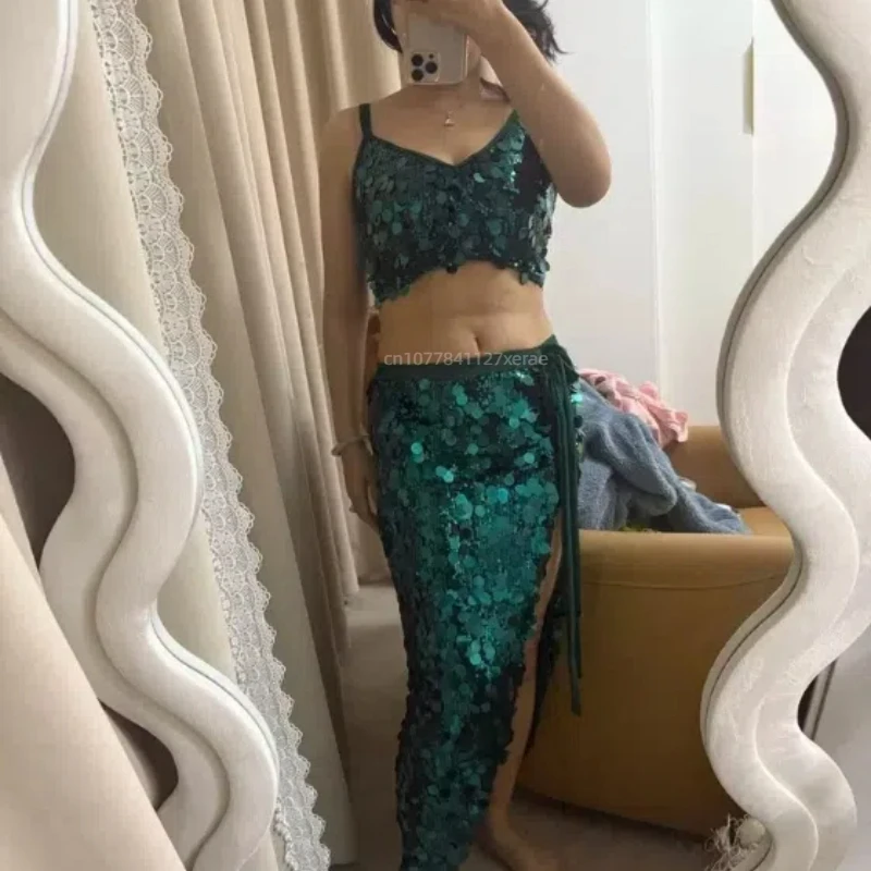 밸리 댄스 스팽글 의상, 인도 댄스 세트, 여성 그룹 공연 의상, 민소매 탑, 안전 바지가 있는 슬릿 스커트