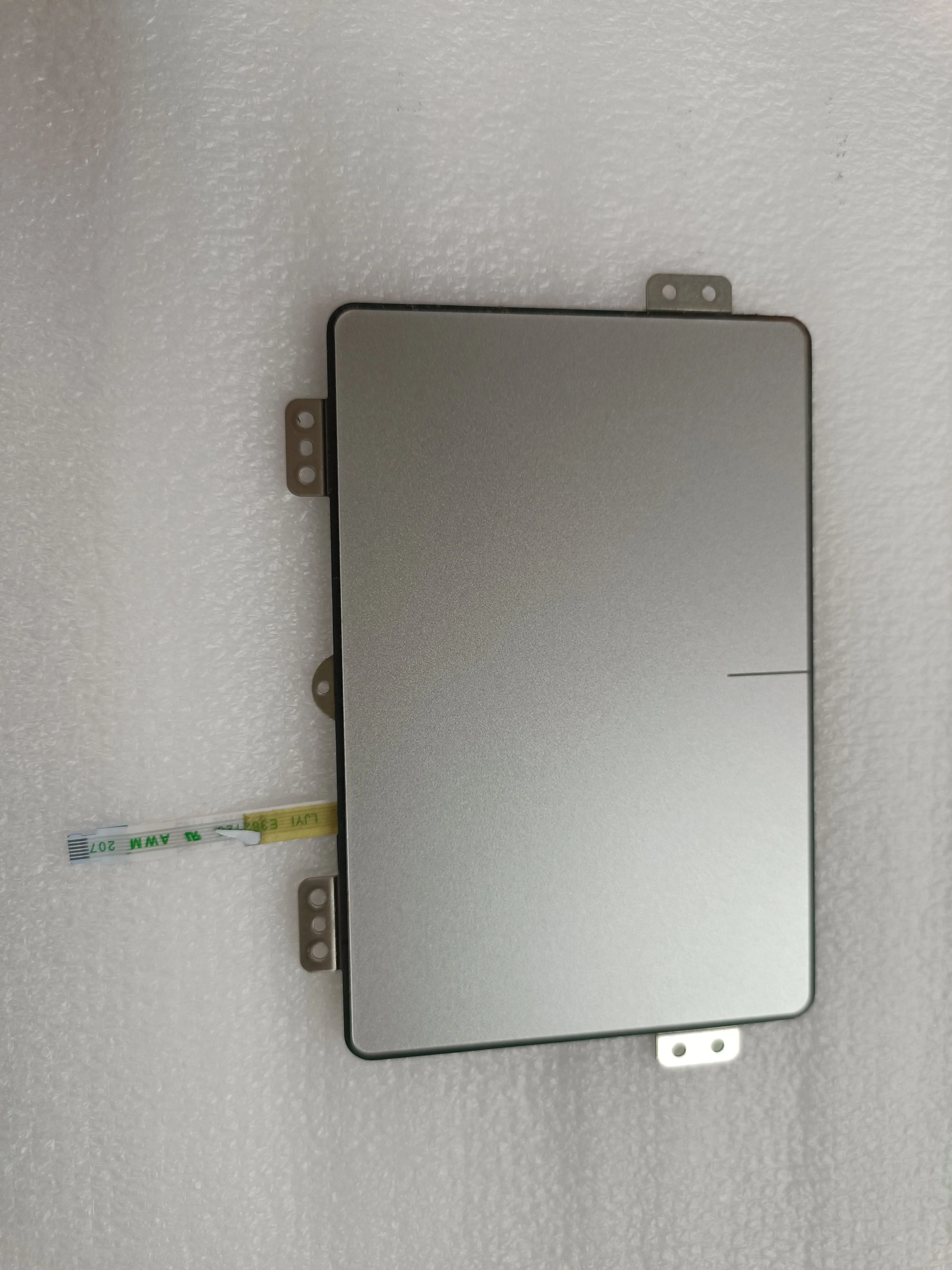 

Used Original Laptop Clickpad for Lenovo Yoga 720S-13IKB 720S-14IKB Touchpad Mouse Board Click Pad W/Cable Silver PK09000H500