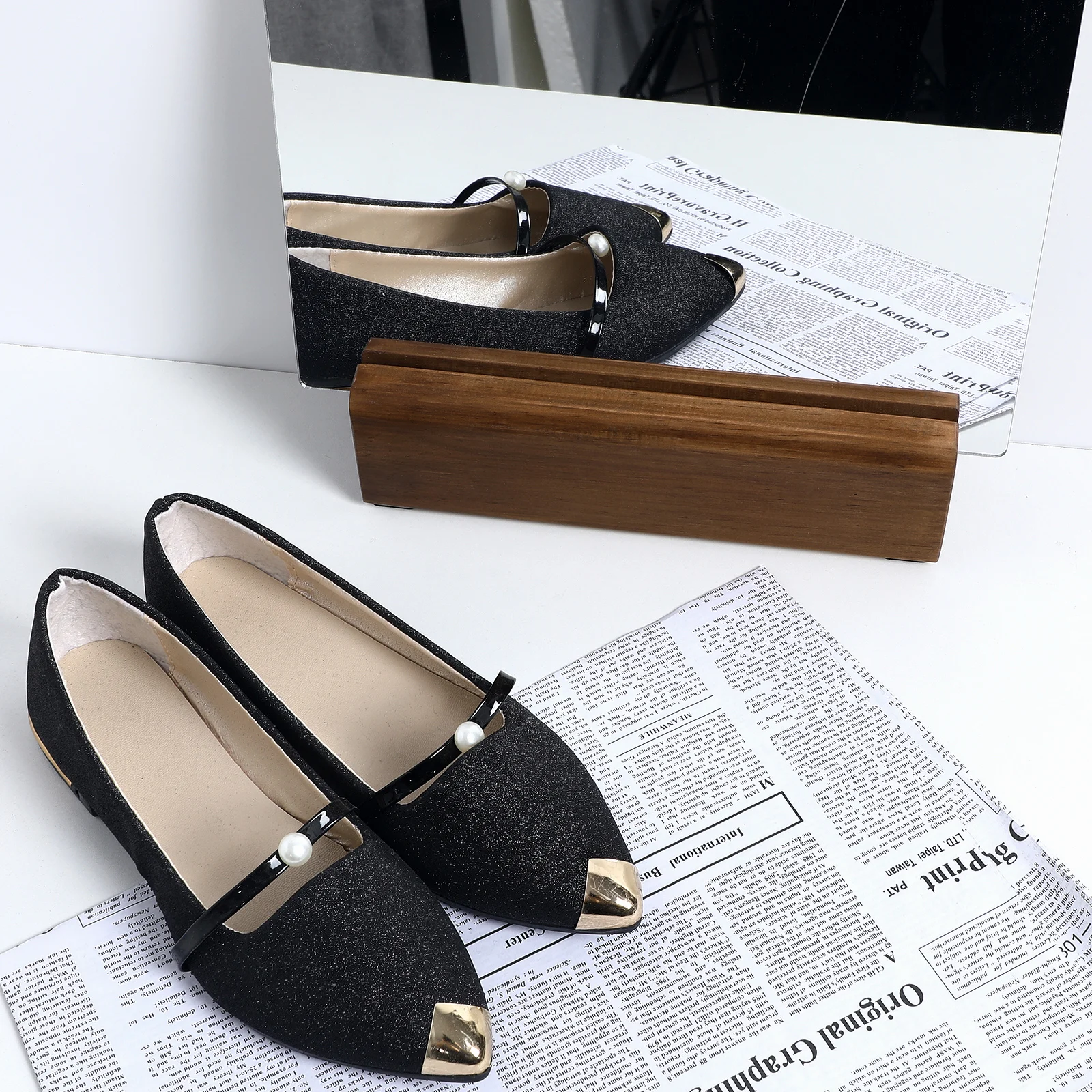 

Деревянная зеркальная подставка в полный рост, напольное основание, противоскользящий держатель дисплея для произведений искусства, декор гостиной, стабильная поддержка для студии