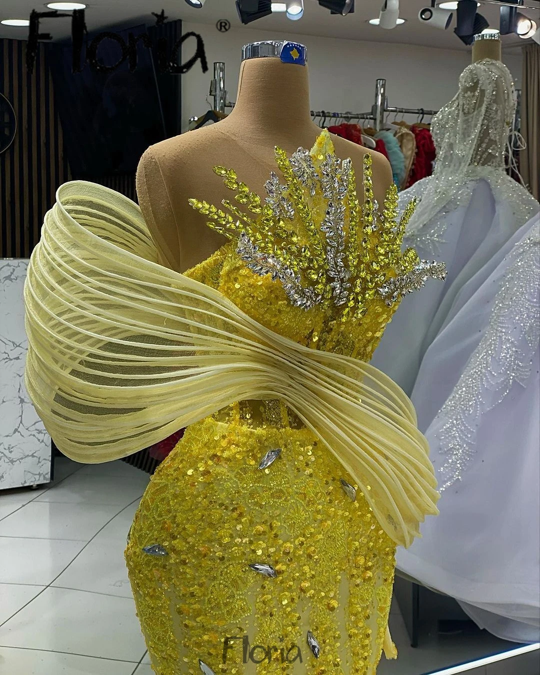 

Glitter Lemon Yellow Party Dress Midi Long Mermaid Evening Dress Heavy Crystals Wedding Night Gowns Fashion Ruffles Design 2024