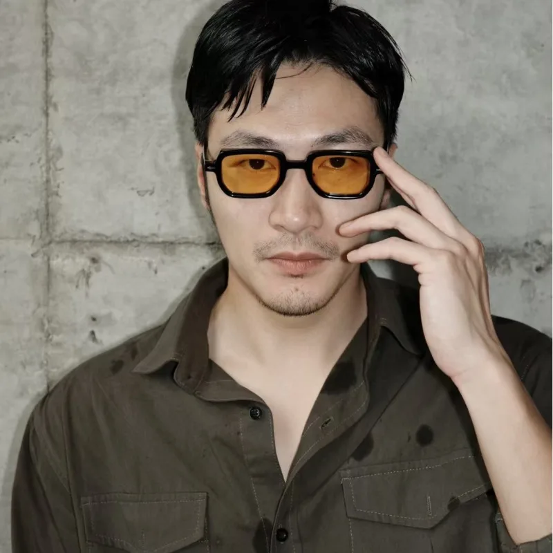 

Square-Frame Sunglasses Celebrity-Style Fashionable Sheet Metal Sunglasses, Same Look As Worn By European American Stars