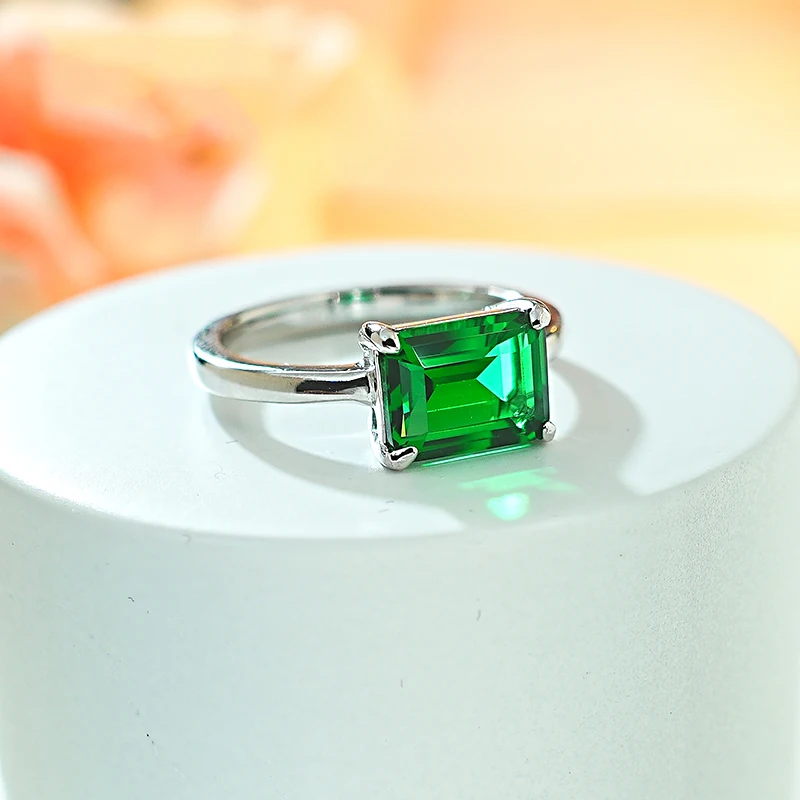 

Fashionable jewelry S925 sterling silver minimalist style emerald 7 * 9mm rectangular pagoda ring for women in Europe and Americ