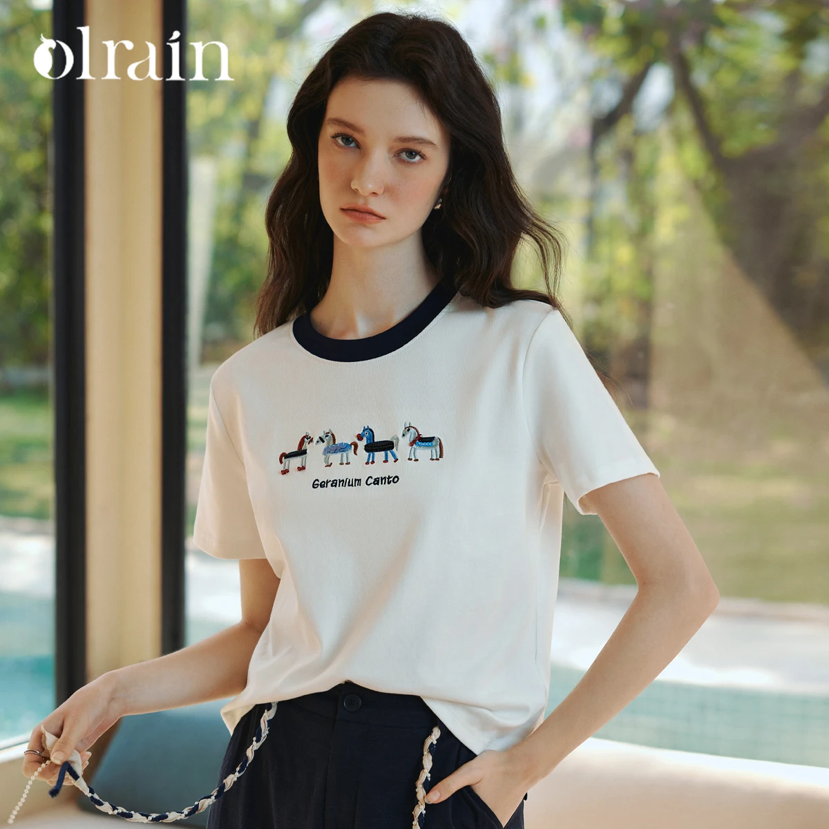 OLrain Women's T-Shirt White O Neck Bead Small Spurs embroidery Short Sleeve Tee 2026 Summer New French Cute Top O58XT006100