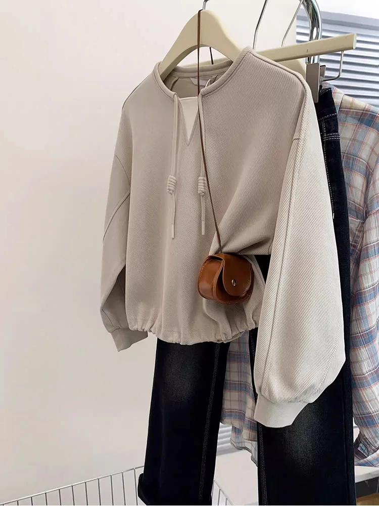 

Women Sweatshirt Autumn New Splicing Fake Two-piece Hoodie Loose Sweater Design Sense Niche Long Sleeve Pullover Tops