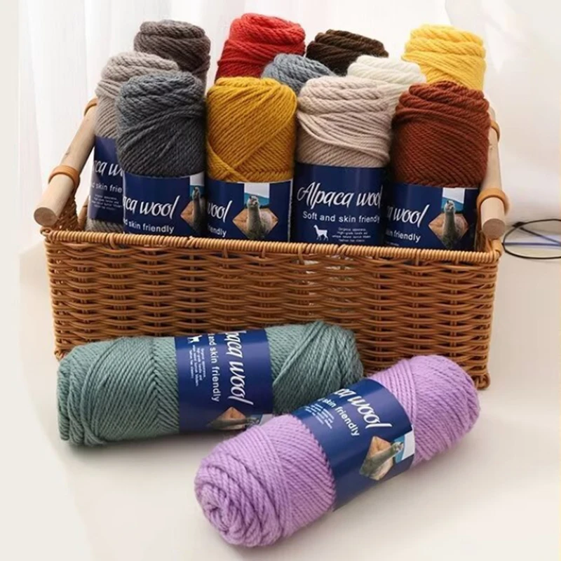 

500g Alpaca Wool Yarn Coarse Yarn Soft Warm DIY Knitting And Crocheting, Warm Winter Craft Projects, Sweaters, Shawls, Hats