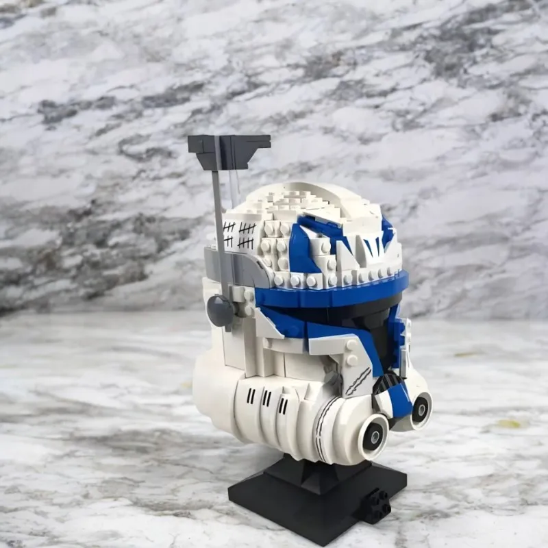 MINISO Galaxy SpaceShip كابتن ريكس خوذة نموذج اللبنات العمارة التجمع نموذج الطوب لعبة هدايا عيد الميلاد عيد الميلاد