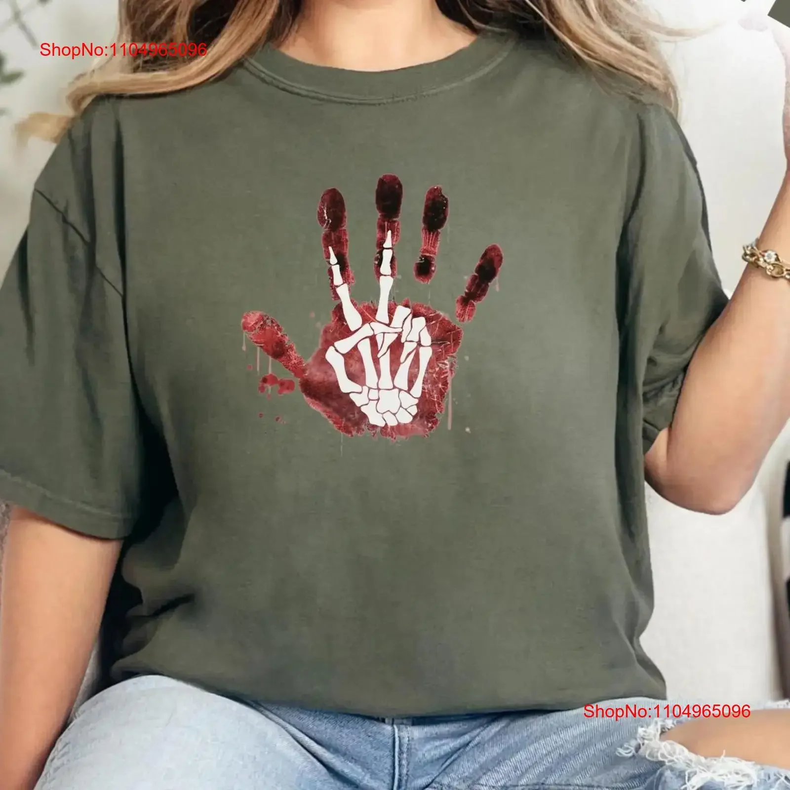 

Skeleton Halloween T Shirt Funny Bloody Hand Hands Fall Spooky Season for Women vintage Washed designer clothes Breathable