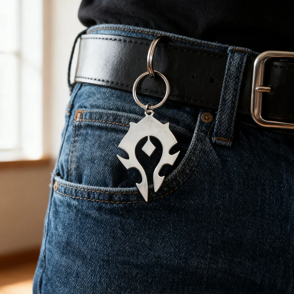 الفولاذ المقاوم للصدأ عالم حشد المفاتيح لعبة فيلم الشرير نجاح باهرة قلادة كيرينغ للنساء الرجال حقيبة الظهر الملحقات #5