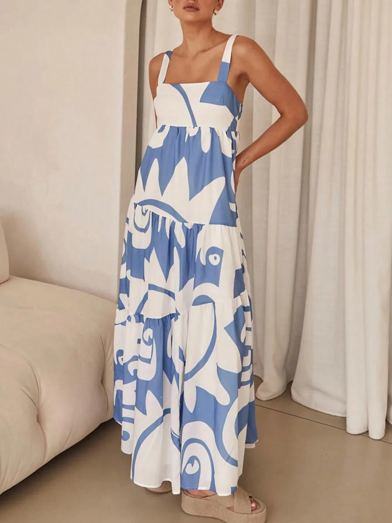 

Летнее элегантное платье-макси сине-белого цвета с принтом, свободного кроя, для повседневного отдыха