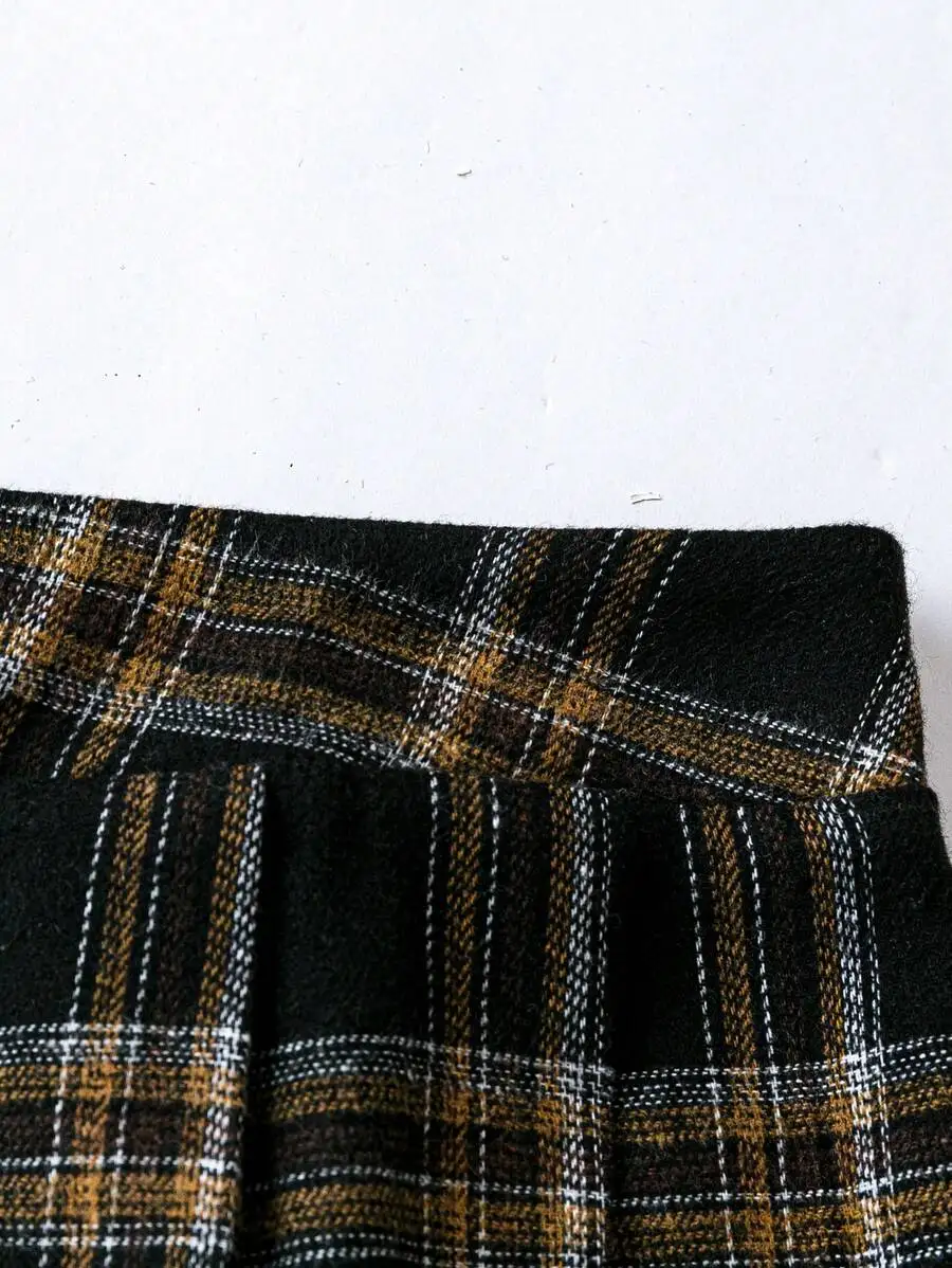 

Womens Plus Size Pleated A-Line Skirt In Black Brown And White Tartan Check Pattern