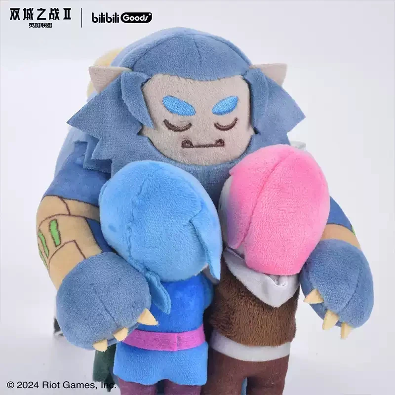 Original Arcane: League of Legends Game Animation Peripheral Toys Warwick Vandel Keychain Anime Action Model Figures Collection