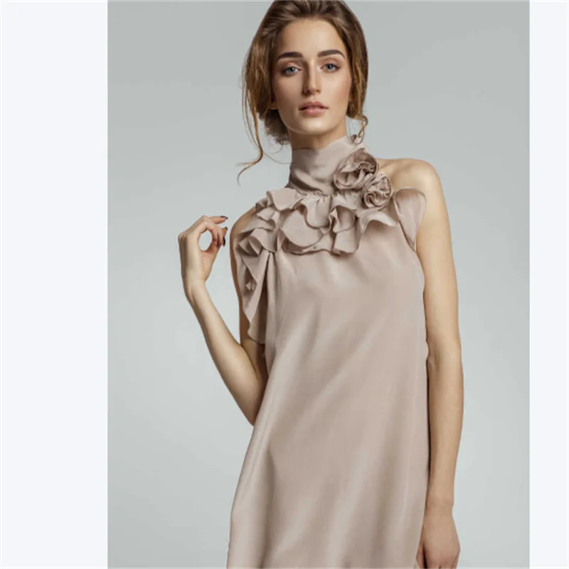 

Korean Classic Niche Retro Geometric Plaid Ins Fashionable Ladies Lady Medium Tube Socks Calf Socks