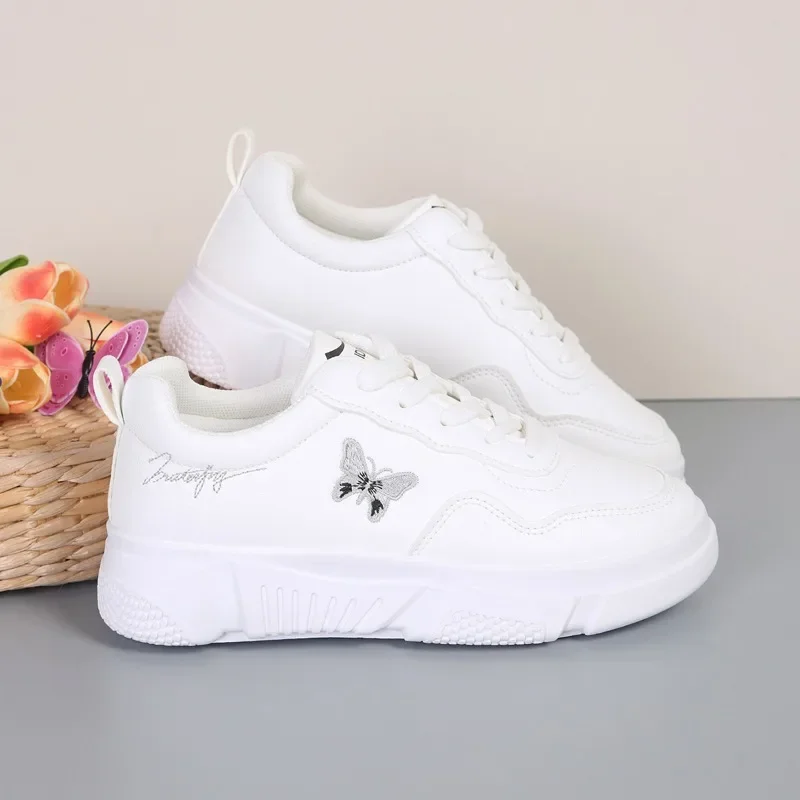 2024 Women Spring Autumn Fashion White Breathable Embroidered Flower Lace-Up Casual Sneakers Zapatos De Mujer platform shoes