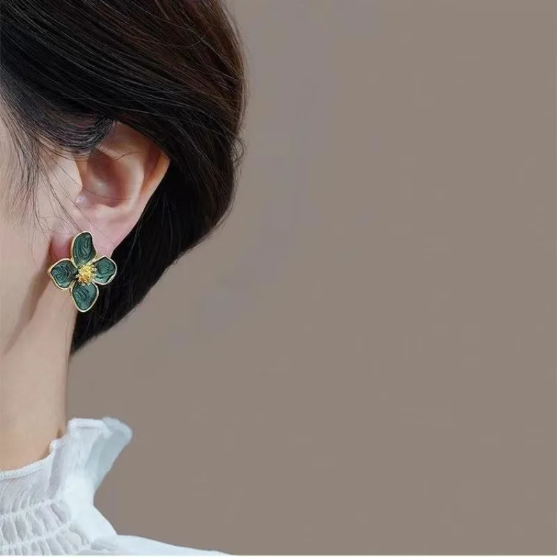 Hibiscus Dropped Glaze Flower Stud Earrings for Women Girl French Ins Vintage 2024 Fashion Korean Wedding Romantic Jewelry Gifts