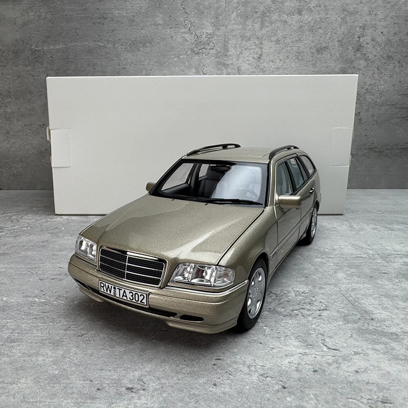 

NOREV 118 FOR C36 W202 1993 C-travel alloy simulation car model