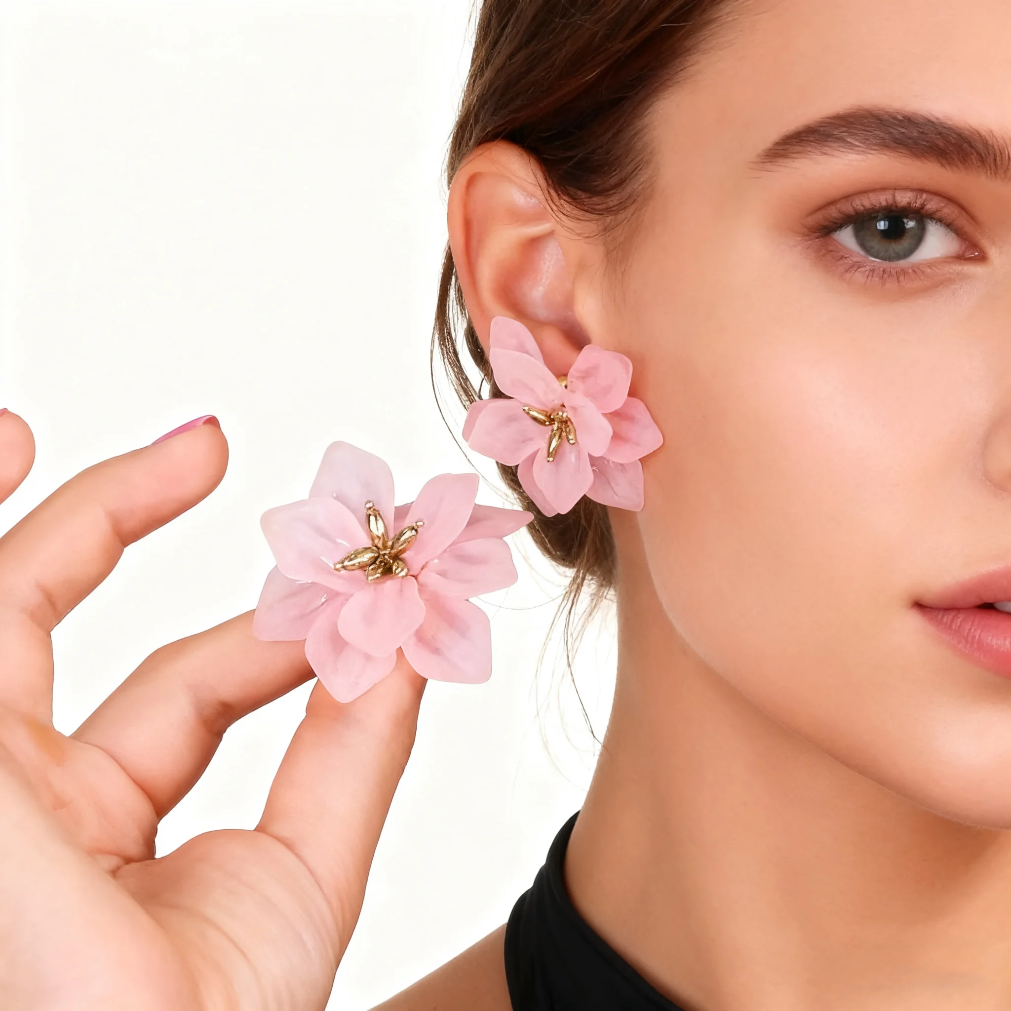 

Уникальные маленькие женские серьги из сплава — стильные мини-серьги для свадеб, вечеринок и повседневной носки | Гипоаллергенный Sparkling Dain