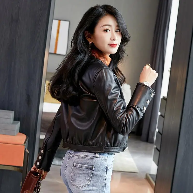 Leather Ester Sheepskin Coat Women's  New Round Neck Small Fragrant Leather Jacket Short Coat Spring