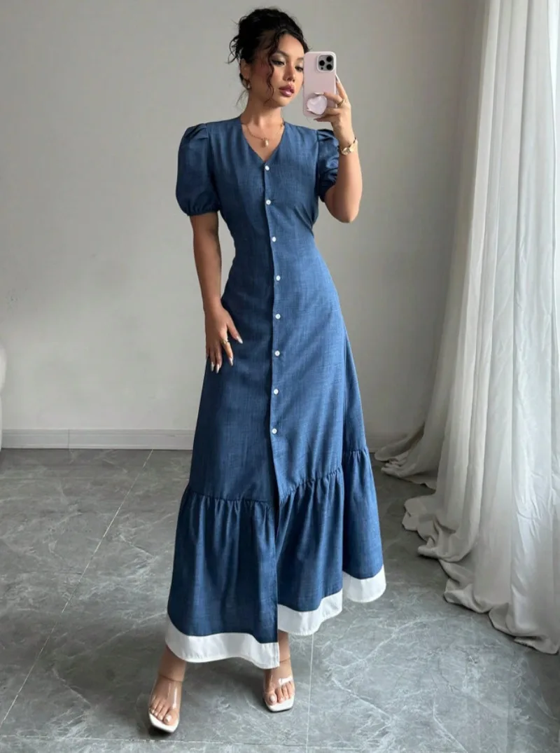 Elegantes Damen-Maxikleid mit Schlankheits-Effekt, Sommerkleid mit V-Ausschnitt, Puffärmeln, Einreiher, Bindegürtel vorne, Rüschensaum, Lässiges Maxikleid – Detail 8